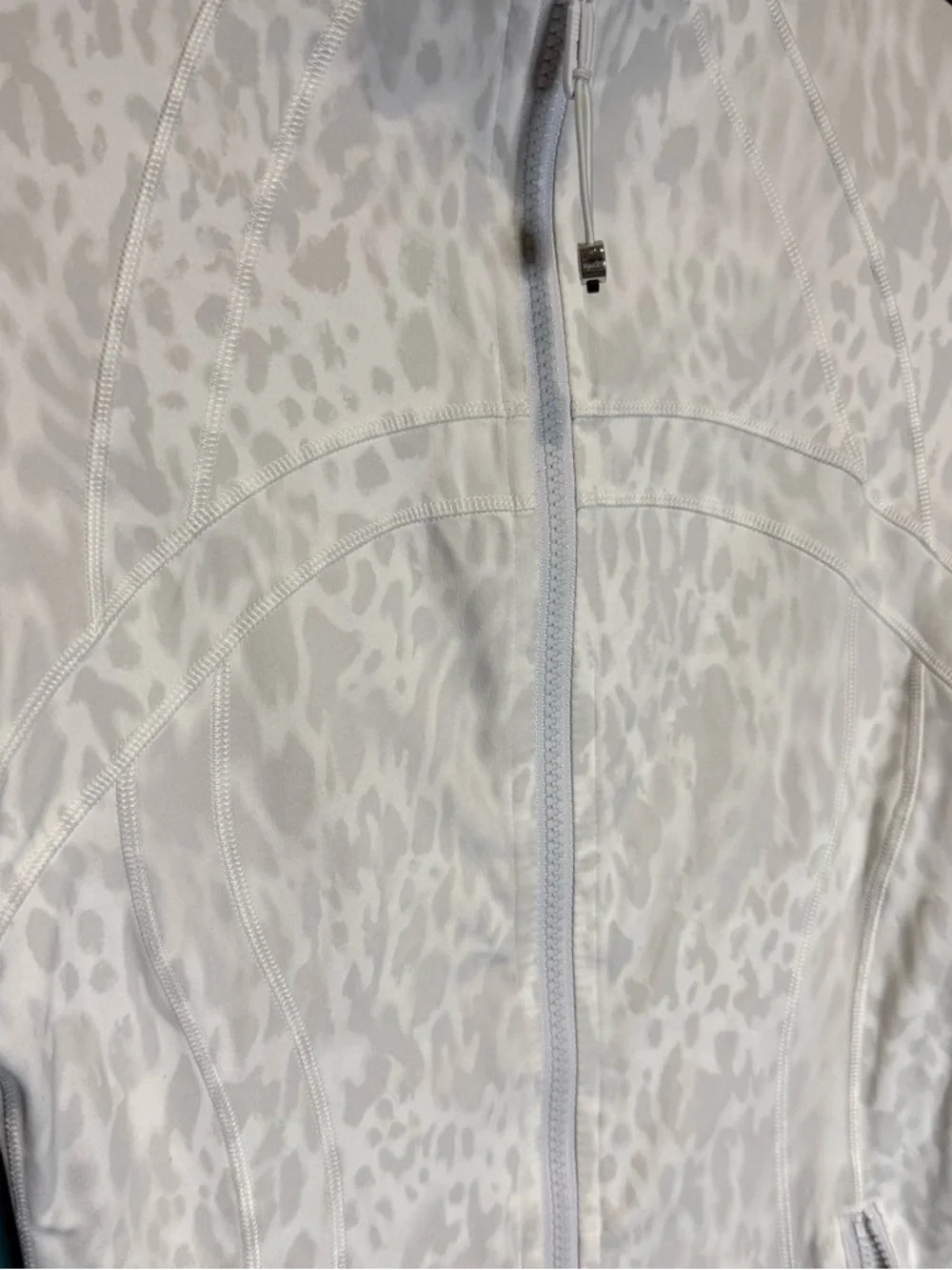 Lululemon Define Jacket *Nulu Contour Spot White Multi Sporty Outdoor 4 Pilates - Picture 6 of 13